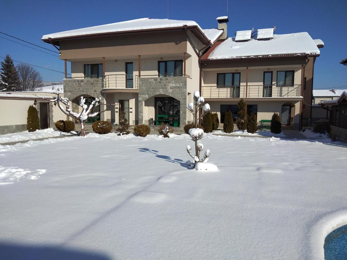 Sveti Nikola Villas Near Borovets Shiroki Dol Bagian luar foto